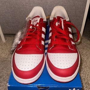 Men’s brand new adidas ❤️